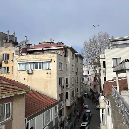 1001 Boutique House Стамбул